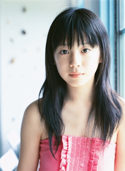 精灵美女！日本女星夏帆迎来26岁生日