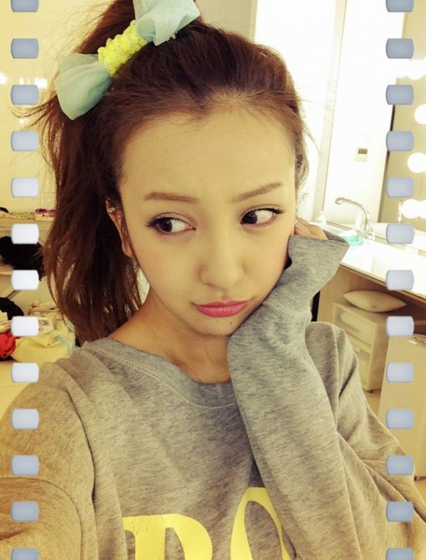 日本女星板野友美迎来26岁生日 日本女星板野友美迎来26岁生日