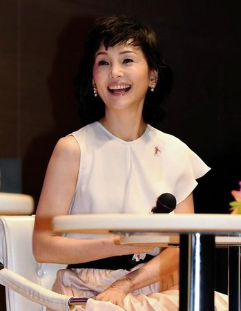 渡边谦出轨 患癌妻子南果步曝一直与心魔交战