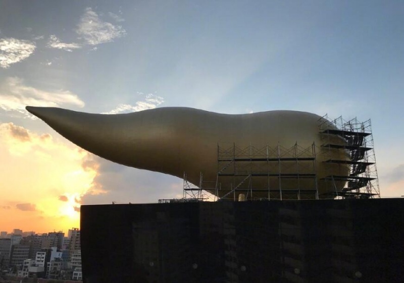 朝日大楼立体雕&ldquo;金之炎&rdquo;形状暧昧，遭网友神吐槽&hellip;&hellip;