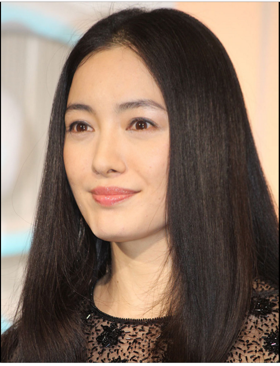 仲间由纪惠诞下双胞胎男婴称目前只想做个好妈妈好好照顾孩子