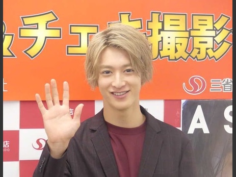 日本演员“鲁邦红”伊藤朝日 以松坂桃李为目标 “从战队类往第一线迈进”