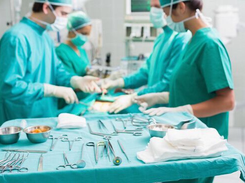 日本国内超700人在等待心脏移植 每年增长100人