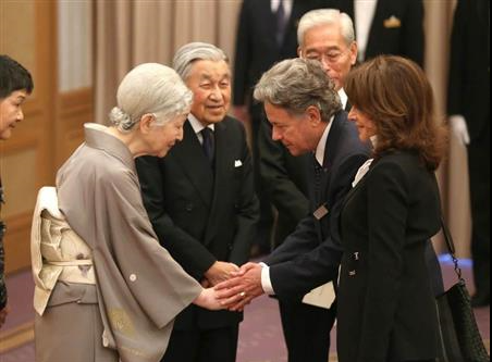 日本天皇和皇后为世界文化奖获奖者献上祝福与问候