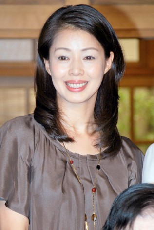 《冷暖人间》四女儿叶子的扮演者野村真美宣布离婚