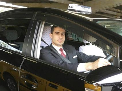 奥运开幕两周年倒计时 为招待游客或需借外国人之力