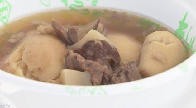 日本山形县举行“日本煮芋头大会” 曾挑战世界吉尼斯纪录 日本山形县举行“日本煮芋头大会” 曾挑战世界吉尼斯纪录
