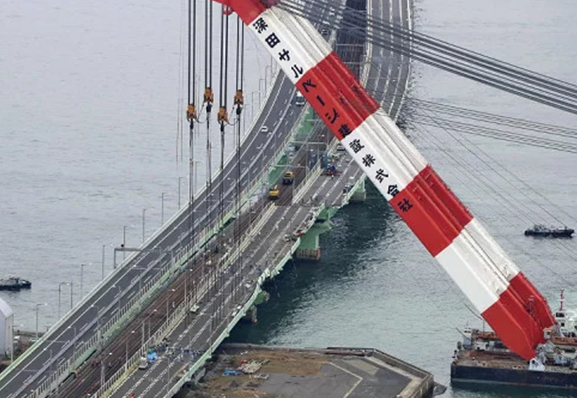 关西国际机场联络桥开始修复工事 预计14号前完成