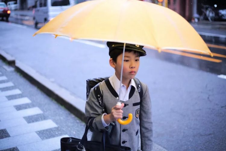 日本教育之痛，近15万中小学生拒绝上学的背后