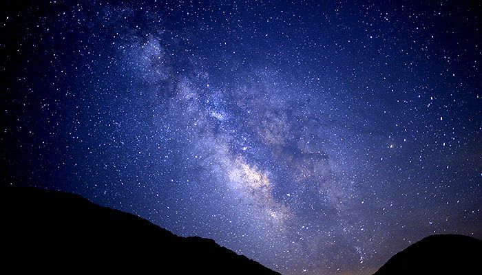 日本为什么用“日月火水木金土”代表星期？
