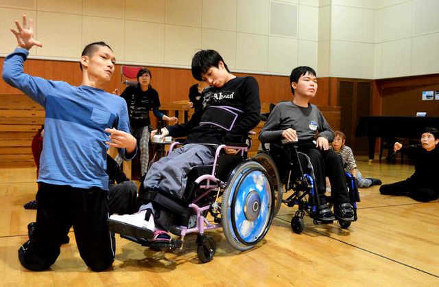 太宰治名作《奔跑吧！梅洛斯》舞台剧版将由残障人士出演