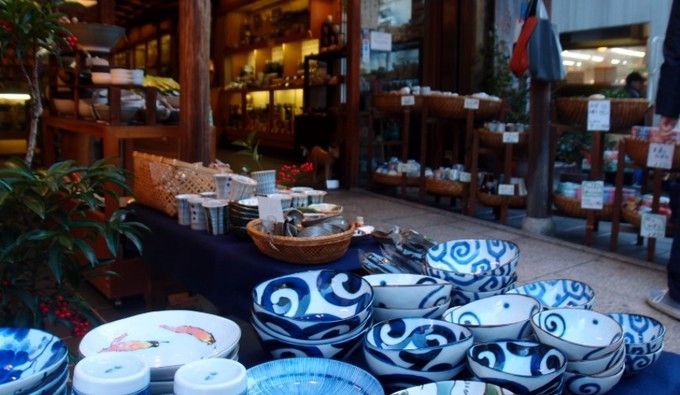 东京老街谷根千，带你一秒穿越回昭和时代逛吃逛吃