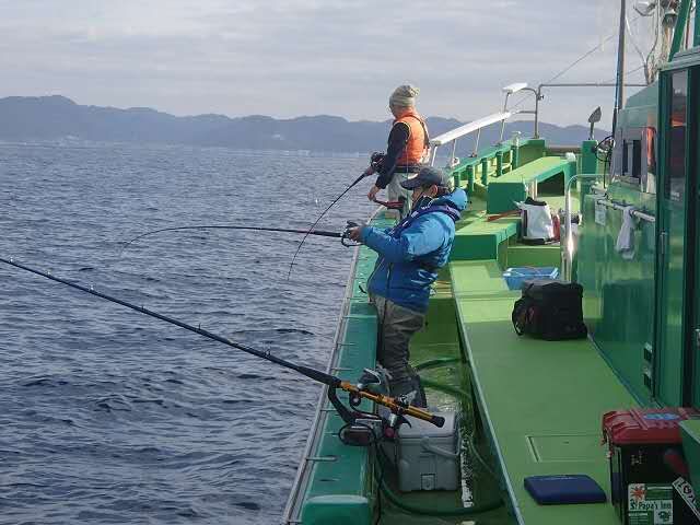 东京湾“驱鬼”！从二百米深的深海中获得超高级食材！