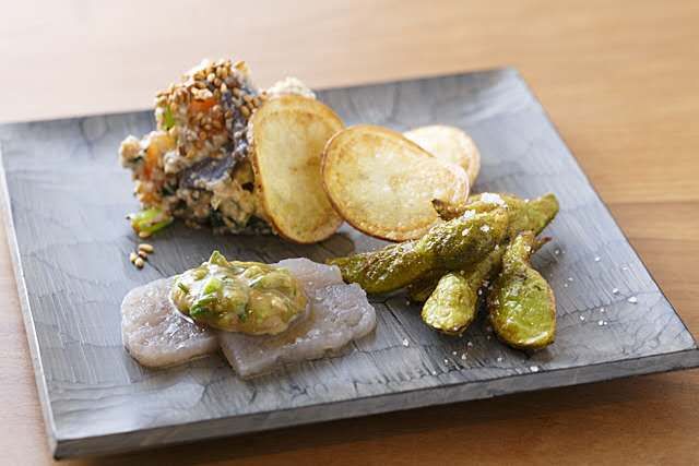 享受当季的炸物——“炸串 万年青”