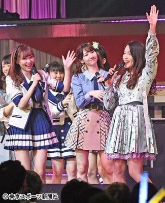墨西哥留学的入山杏奈惊喜登台“AKB Request Hour”演唱会 墨西哥留学的入山杏奈惊喜登台“AKB Request Hour”演唱会
