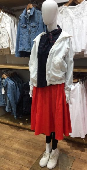 优衣库的新款，让我想起了《监狱风云》里的周润发...