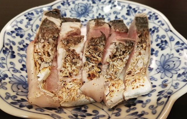 神奈川观音崎近海——用铅制的小鱼迷惑“大海的匪徒”鰆鱼! 神奈川观音崎近海——用铅制的小鱼迷惑“大海的匪徒”鰆鱼!