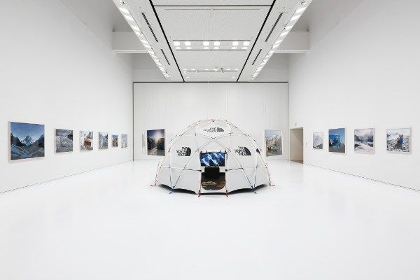 石川直树个人摄影展“この星の光の地図を写す”——东京站
