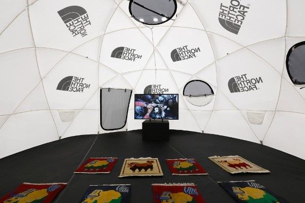 石川直树个人摄影展“この星の光の地図を写す”——东京站