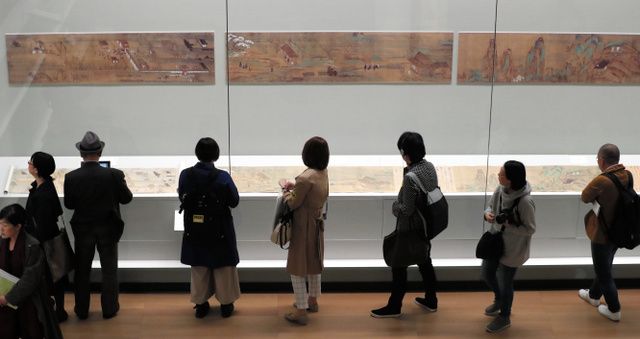 日本京都国立博物馆举办“国宝《一遍圣绘》与時宗名宝”特別展览会