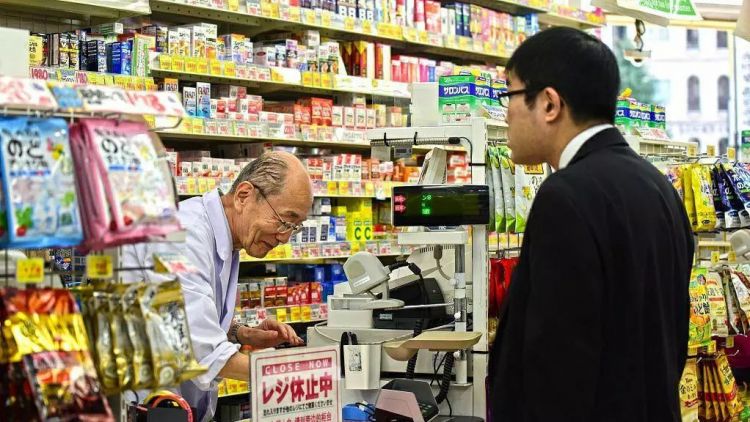 日本87岁高龄司机肇事致2死5伤，为何日本高龄“马路杀手”那么多？