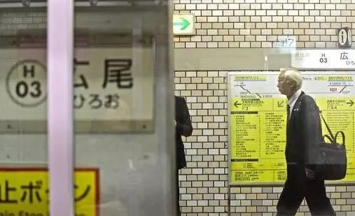 日本87岁高龄司机肇事致2死5伤，为何日本高龄“马路杀手”那么多？