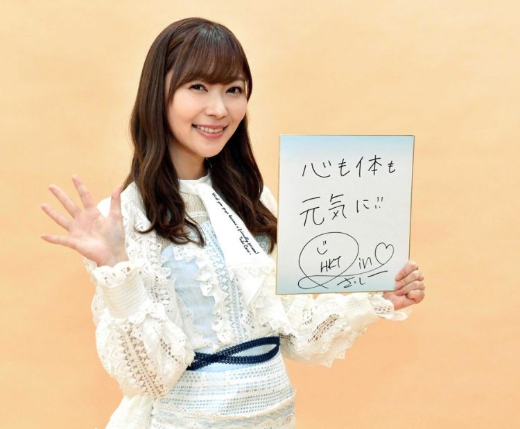 指原莉乃谈11年偶像生活角色转变  以胆小鬼人设爆红其实本质“很要强”