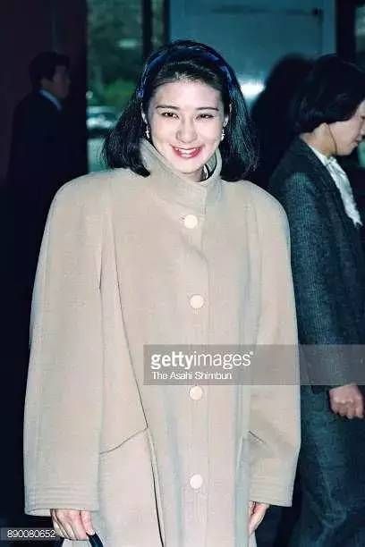 令和之际聊一聊即将成为皇后的雅子妃和差点成为雅子妃的她们