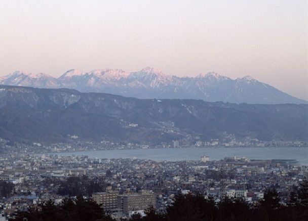 平成回忆录：日本为老子化和少子化做出过哪些努力？