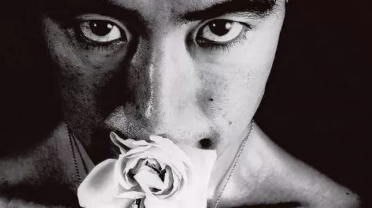 日本“废掉”的三十年落幕,一眼看过去都是我的青春啊… 日本“废掉”的三十年落幕,一眼看过去都是我的青春啊…