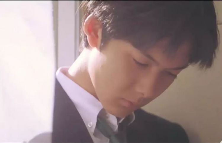 日本“废掉”的三十年落幕,一眼看过去都是我的青春啊… 日本“废掉”的三十年落幕,一眼看过去都是我的青春啊…