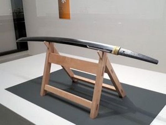 日本佐贺县佐贺市举办“初代忠吉与肥前刀”刀展