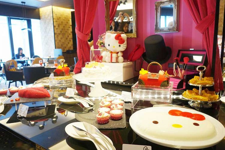 希尔顿大阪举行“Hello Kitty”主题甜品自助 希尔顿大阪举行“Hello Kitty”主题甜品自助