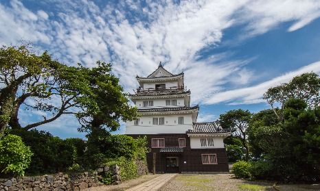 长崎县平户城将部分改造为住宿设施