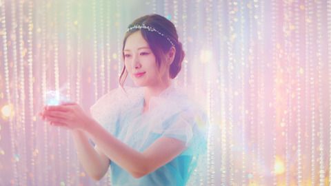 乃木坂46白石麻衣化身仙女 参演明治冰淇淋新品广告