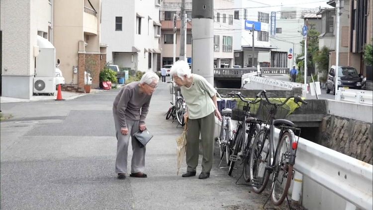 当我们谈日本“2000万养老金空缺”时，我们在谈什么？