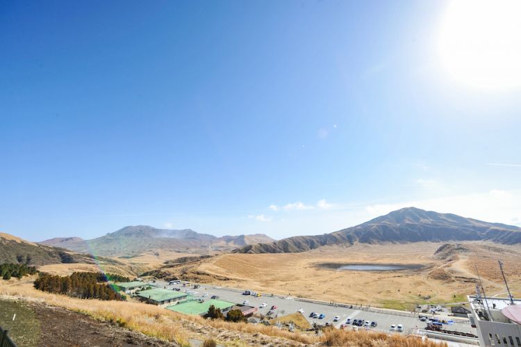 阿苏山高原，山地“坦克”冒险体验之旅