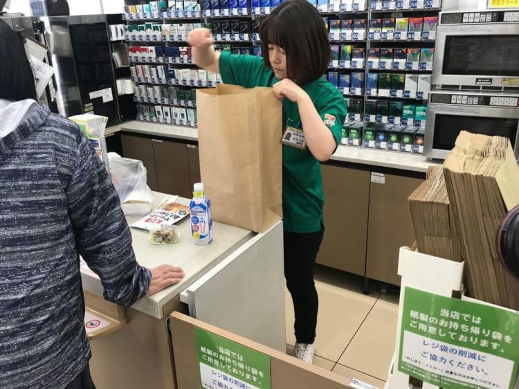 ministop等日本便利商巨头进一步推进塑料袋收费 ministop等日本便利商巨头进一步推进塑料袋收费