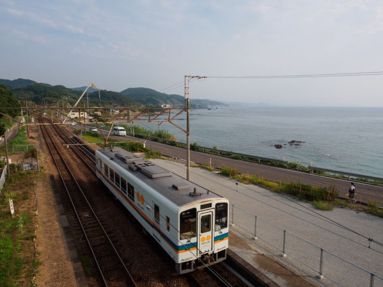 《能看见海的车站》鹿儿岛篇：龙水站、宮浜站、牛浜站、薩摩高城站