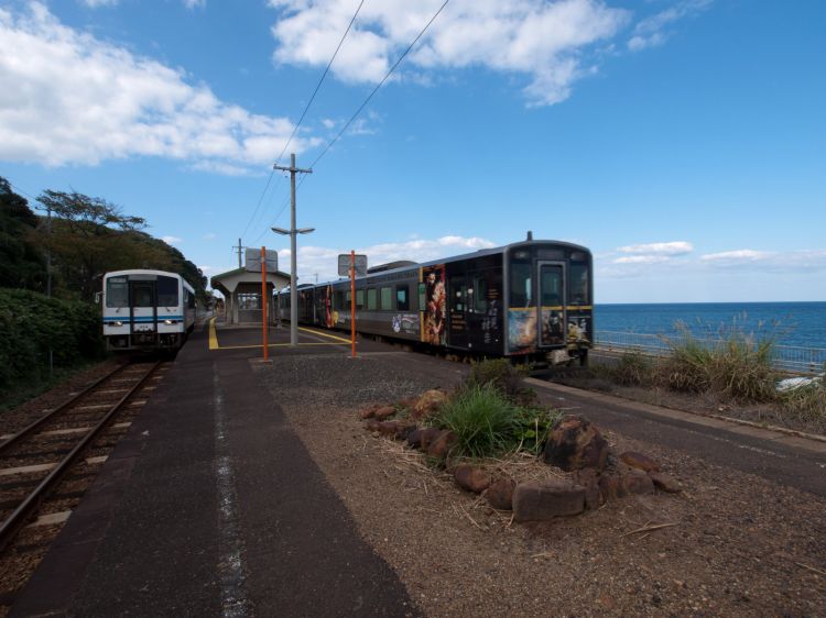 《能看见海的车站》岛根篇：田义站、马路站、折居站