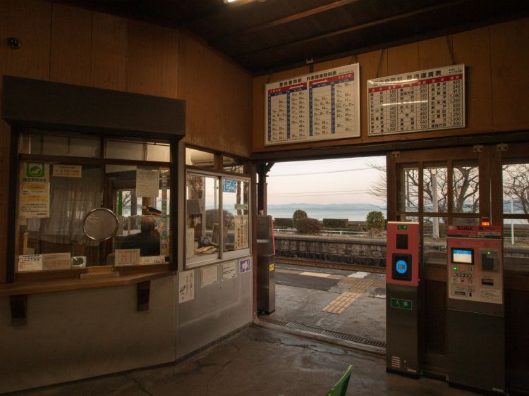 《能看见海的车站》大分篇：东别府站、丰后丰冈站