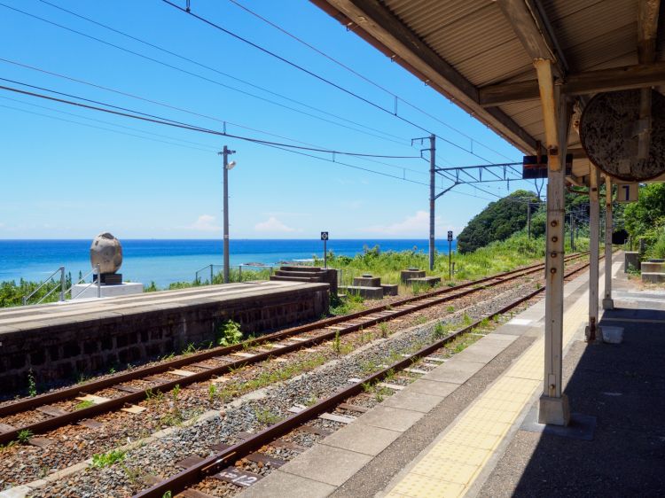 《能看见海的车站》和歌山篇：和歌山港站、汤川站、那智站、和深站、见老津站