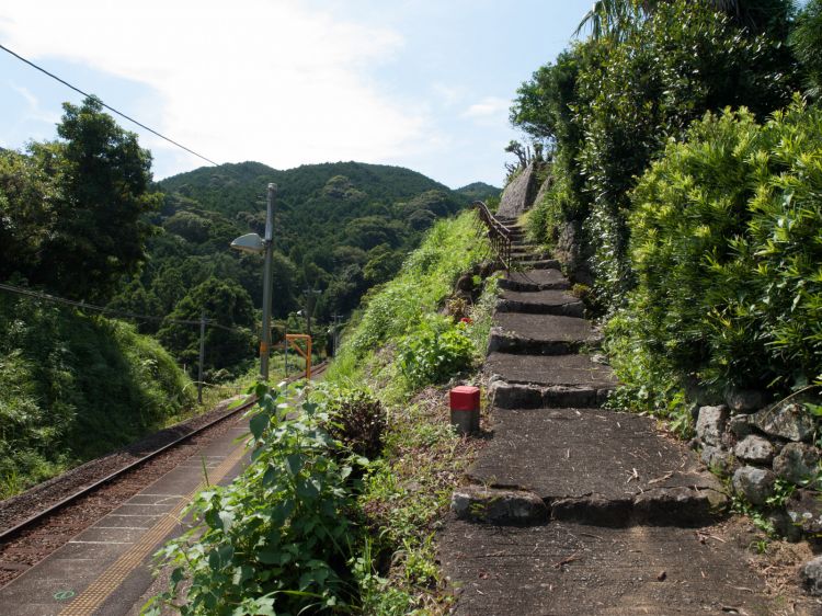 《能看见海的车站》三重篇：波田须站、二木岛站、三木里站......