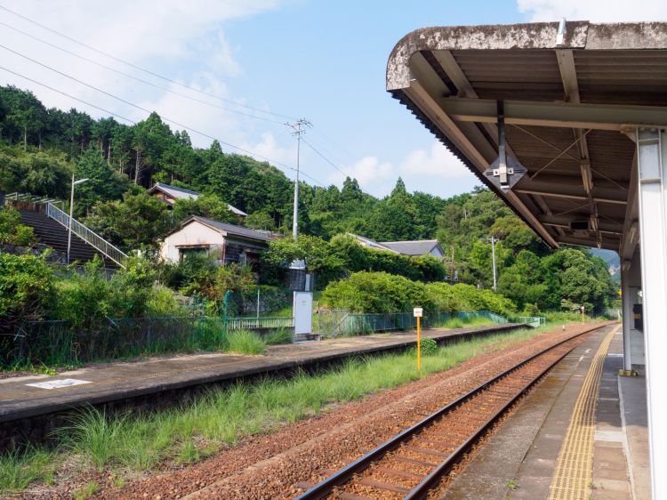 《能看见海的车站》三重篇：波田须站、二木岛站、三木里站......