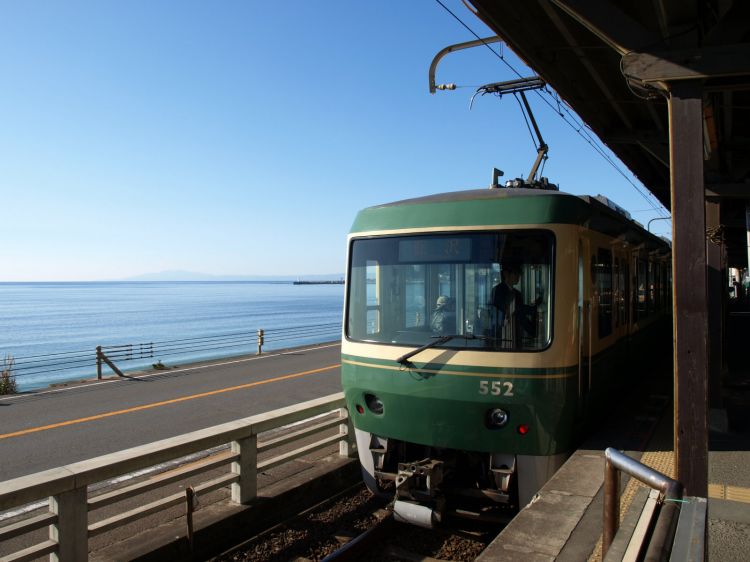 《能看见海的车站》神奈川篇：镰仓高校前站、目白山下站、根府川站、....