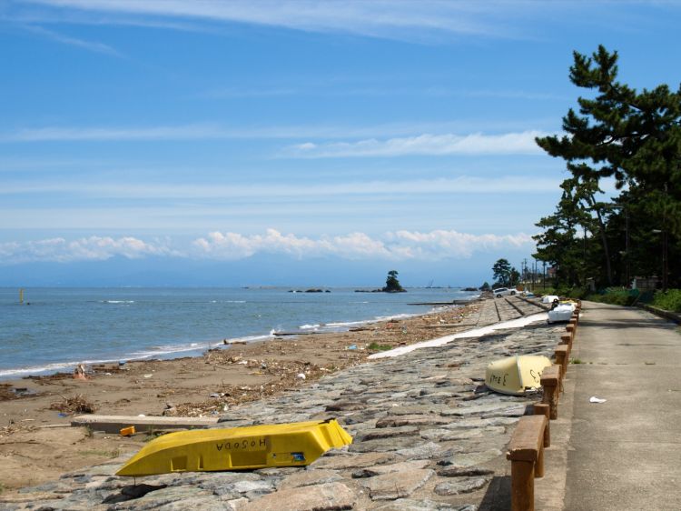 《能看见海的车站》富山篇：越中国分站、越之泻站、雨晴站