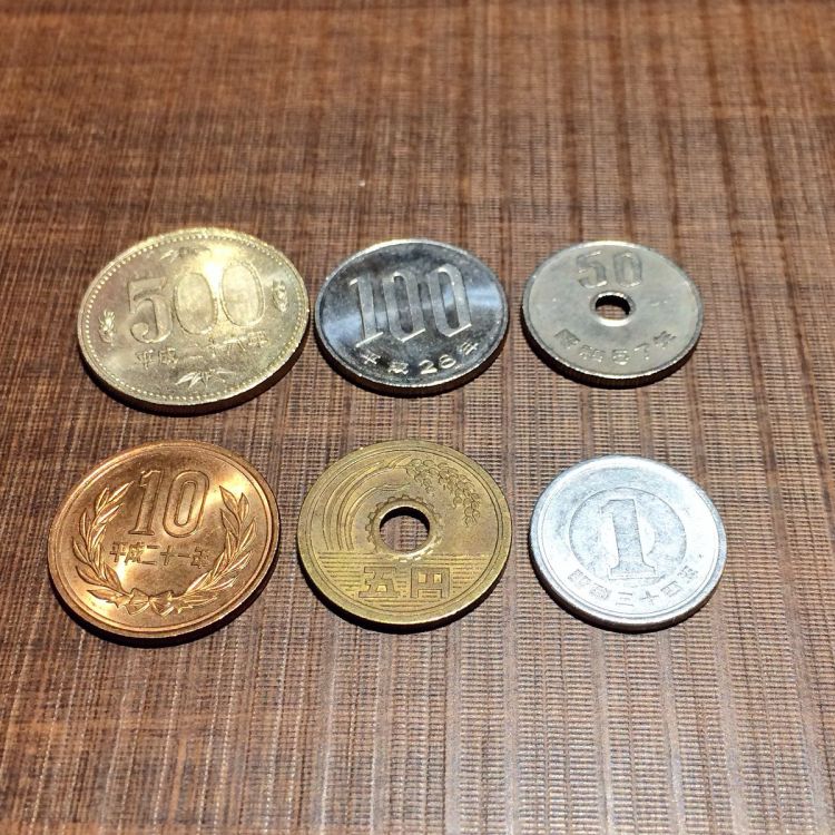 日本专家：废止1日元和5日元硬币的流通将利于日本经济复苏