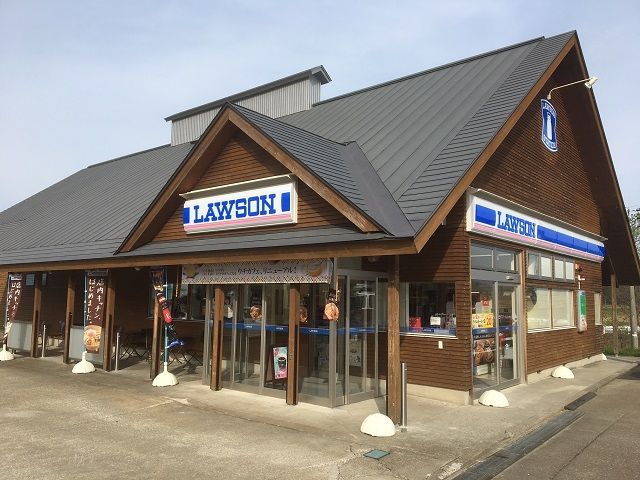 日本罗森便利店推行的“一人值班”制，是技术的进步还是剥削的深渊