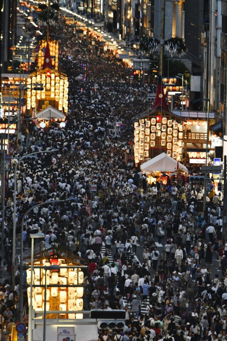 京都祇园祭举行山鉾巡回前祭 京都祇园祭举行山鉾巡回前祭
