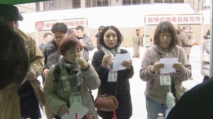 因游客激增,日本飞弹高山面临诸多问题 因游客激增,日本飞弹高山面临诸多问题